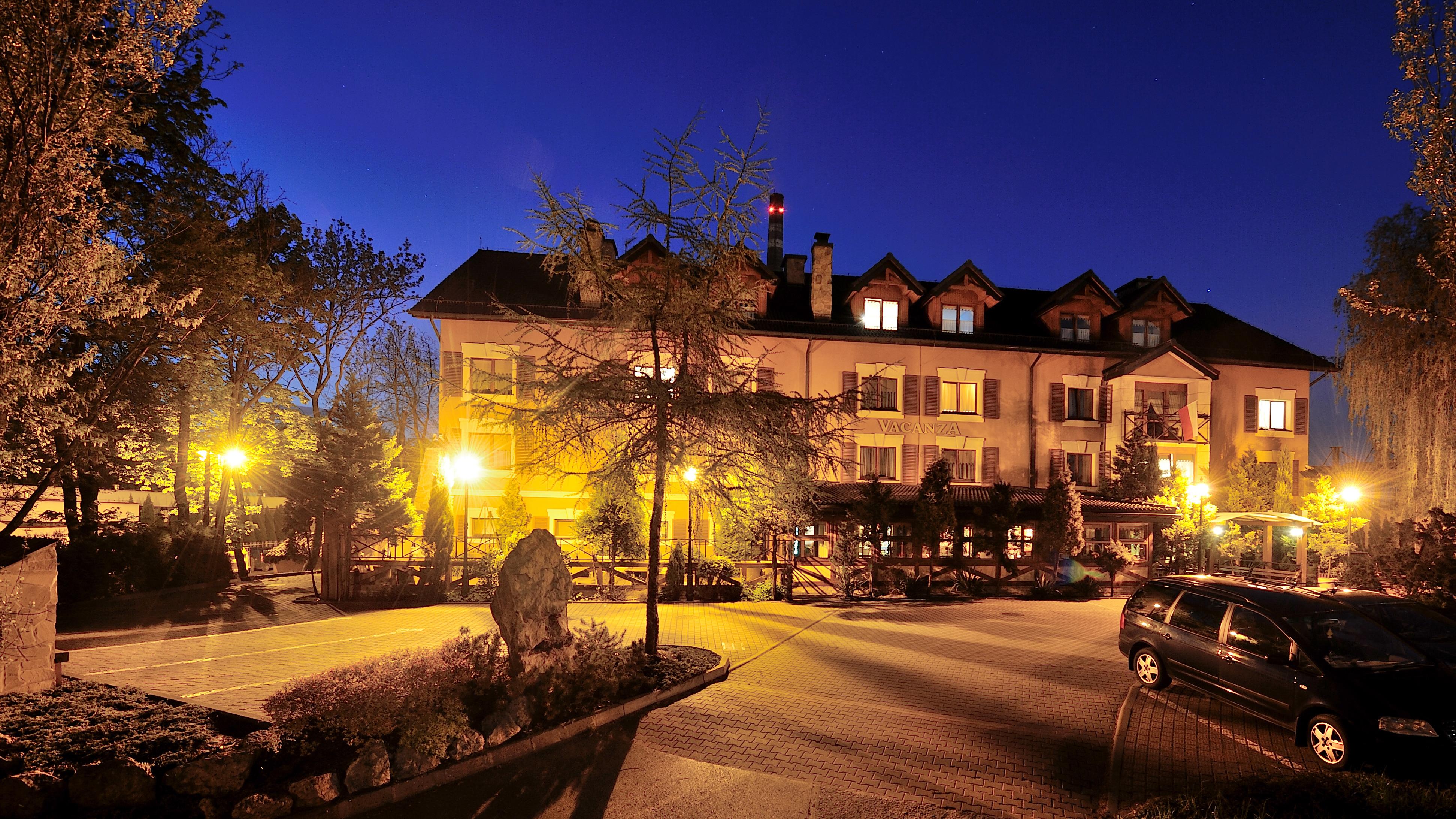Hotel Diament Vacanza Katowice - Siemianowice Семяновице-Слёнске Экстерьер фото